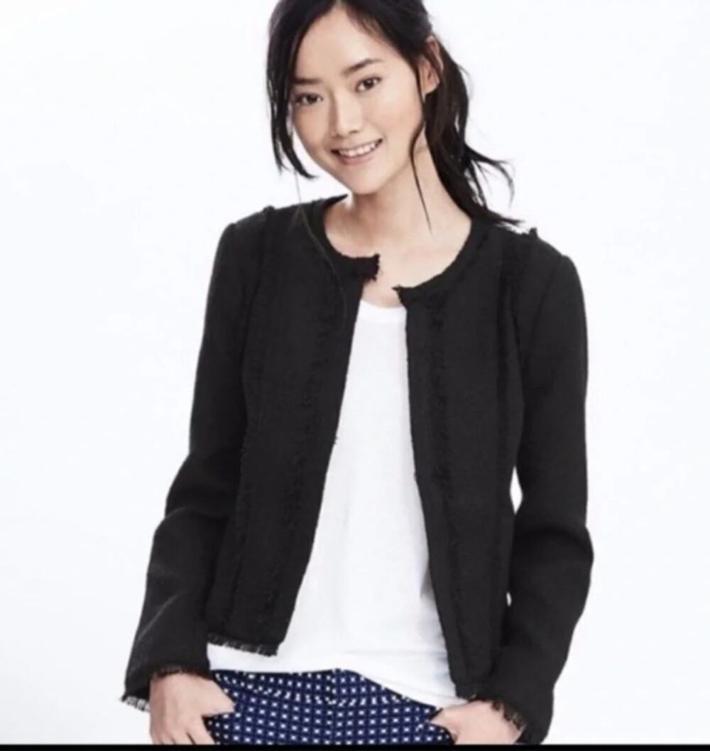 Banana Republic Womens Black‎ Fringe Tweed Cropped Blazer Size 12 Workwear